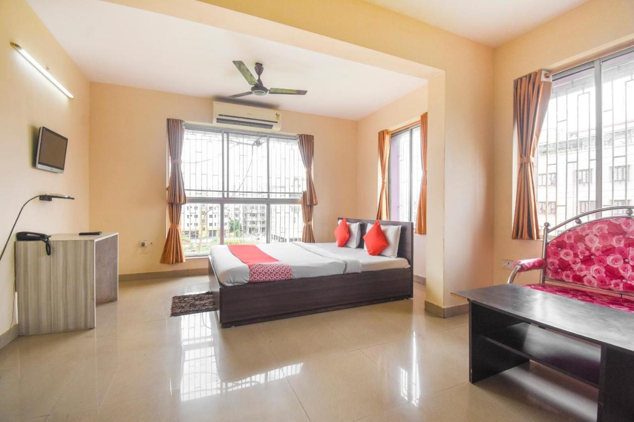 Oyo 8125 Orchid Inn Calcutta Exteriör bild