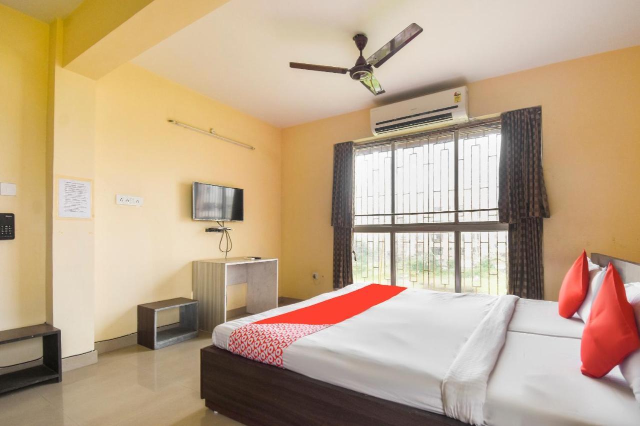 Oyo 8125 Orchid Inn Calcutta Exteriör bild