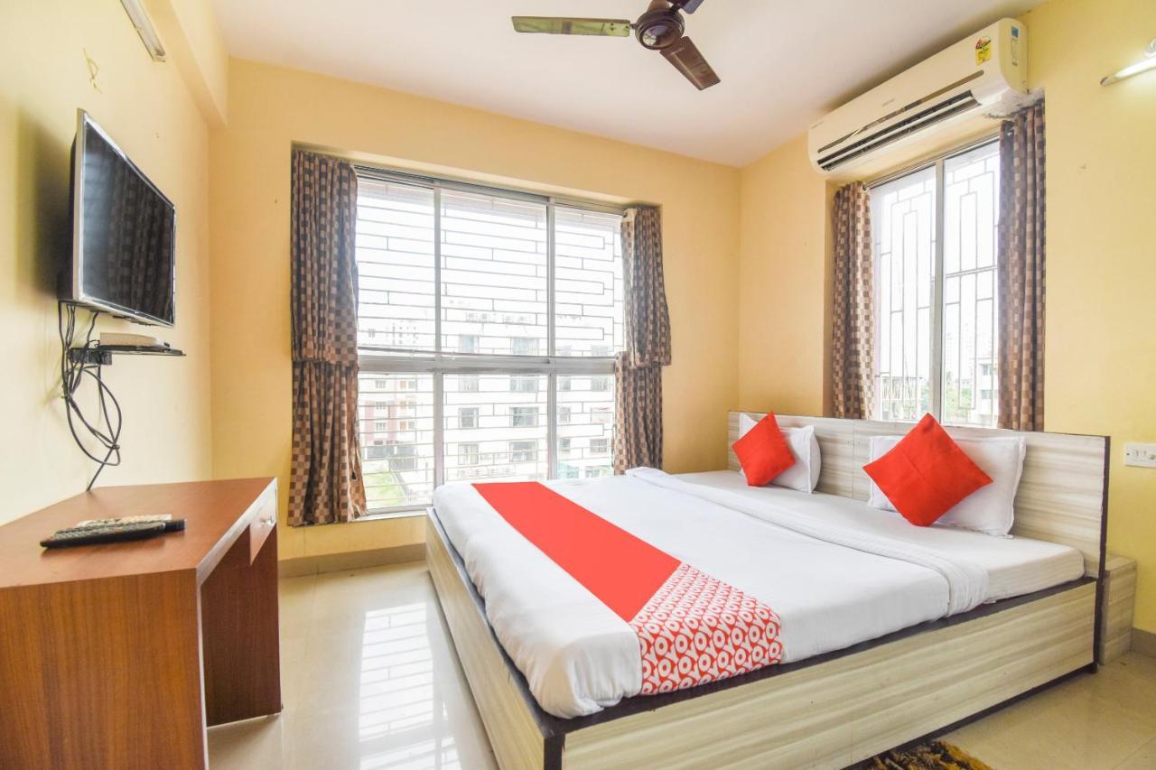 Oyo 8125 Orchid Inn Calcutta Exteriör bild